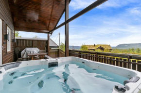 Peaceful Cabin With View And Jacuzzi At Blefjell